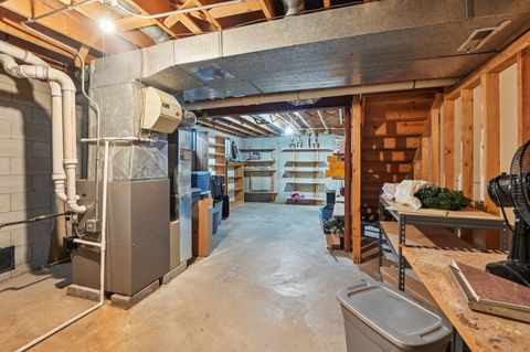 Tiny photo for 1525 London Court, Naperville, IL 60563 (MLS # 12482025)