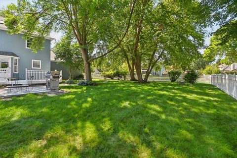 Tiny photo for 1525 London Court, Naperville, IL 60563 (MLS # 12482025)