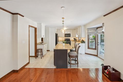 Tiny photo for 1525 London Court, Naperville, IL 60563 (MLS # 12482025)