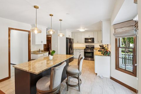 Tiny photo for 1525 London Court, Naperville, IL 60563 (MLS # 12482025)