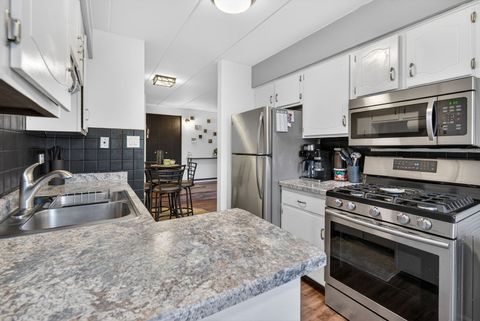 Tiny photo for 14015 Laramie Avenue #316, Crestwood, IL 60418 (MLS # 12600074)