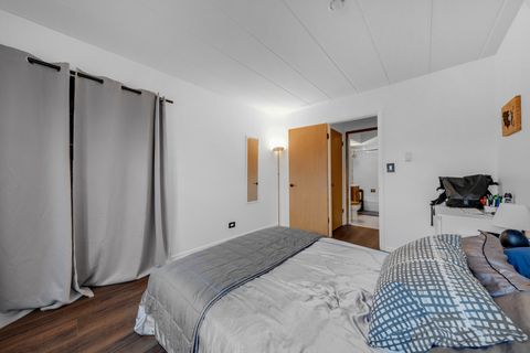 Tiny photo for 320 Circle Avenue #403, Forest Park, IL 60130 (MLS # 12580184)