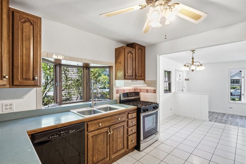 Tiny photo for 126 S Lodge Lane, Lombard, IL 60148 (MLS # 12699010)