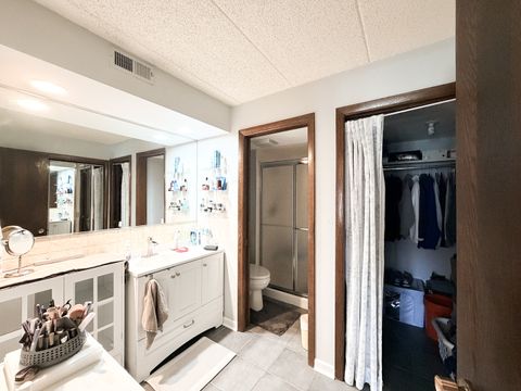 Tiny photo for 1660 E Thacker Street #1D, Des Plaines, IL 60016 (MLS # 12605389)