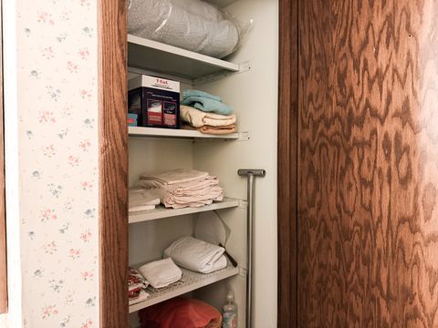 Tiny photo for 1660 E Thacker Street #1D, Des Plaines, IL 60016 (MLS # 12605389)