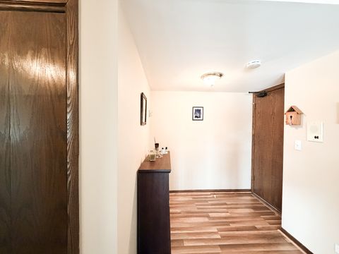 Tiny photo for 1660 E Thacker Street #1D, Des Plaines, IL 60016 (MLS # 12605389)