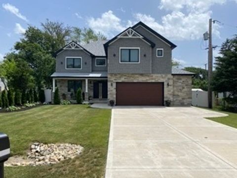 313 Roger Road Darien IL 60561