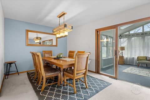 Tiny photo for 1610 Heather Drive, Aurora, IL 60506 (MLS # 12620872)