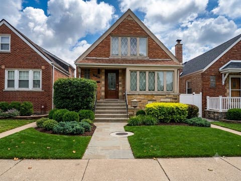 Photo of 6737 S Kenneth Avenue, Chicago, IL 60629 (MLS # 12679595)