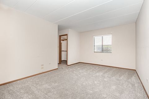 Tiny photo for 13426 W Circle Drive #302, Crestwood, IL 60418 (MLS # 12487345)