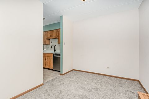 Tiny photo for 13426 W Circle Drive #302, Crestwood, IL 60418 (MLS # 12487345)