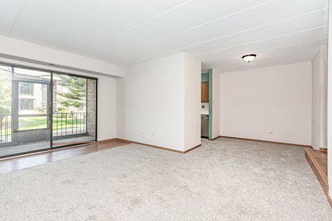 Tiny photo for 13426 W Circle Drive #302, Crestwood, IL 60418 (MLS # 12487345)
