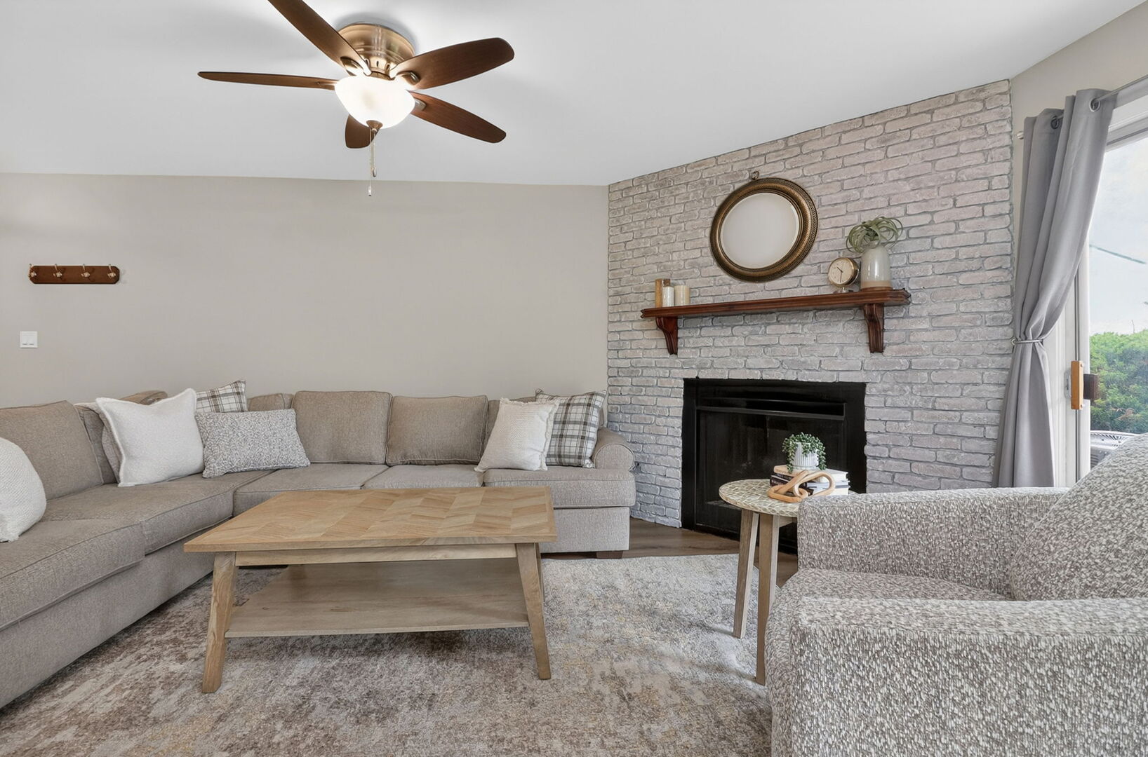 7040 Remington Court 101
