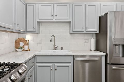 Tiny photo for 7040 Remington Court #101, Woodridge, IL 60517 (MLS # 12636529)