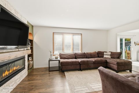 Tiny photo for 814 Edgewater Drive, Minooka, IL 60447 (MLS # 12527867)