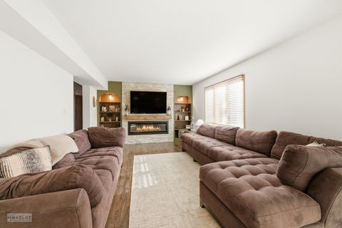 Tiny photo for 814 Edgewater Drive, Minooka, IL 60447 (MLS # 12527867)