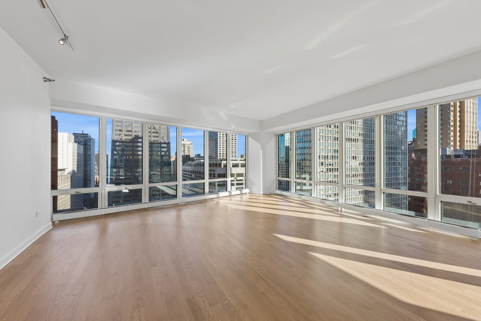 57 E Delaware Place 1802