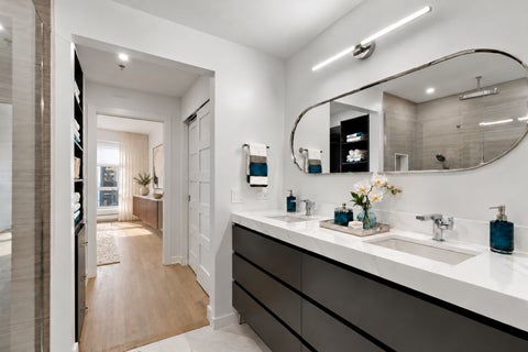 Tiny photo for 57 E Delaware Place #1802, Chicago, IL 60611 (MLS # 12732319)