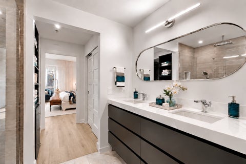 Tiny photo for 57 E Delaware Place #1802, Chicago, IL 60611 (MLS # 12732319)