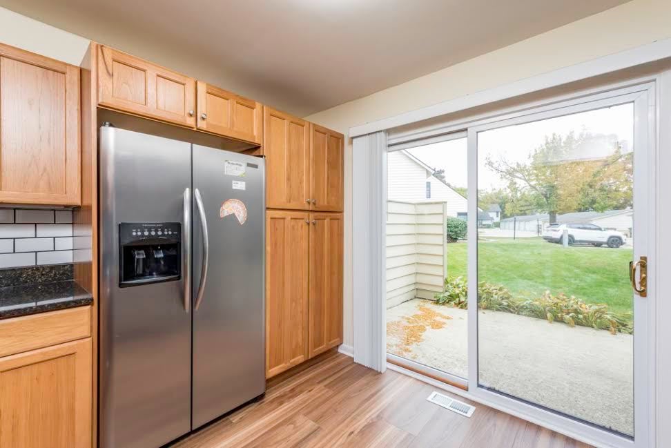 617 Whitney Court 617