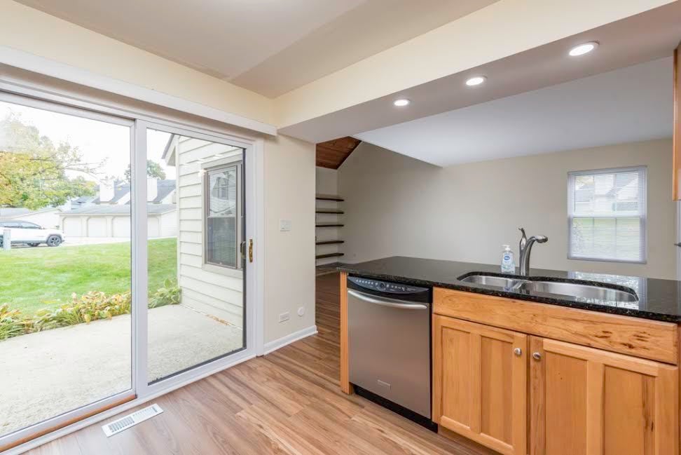 617 Whitney Court 617
