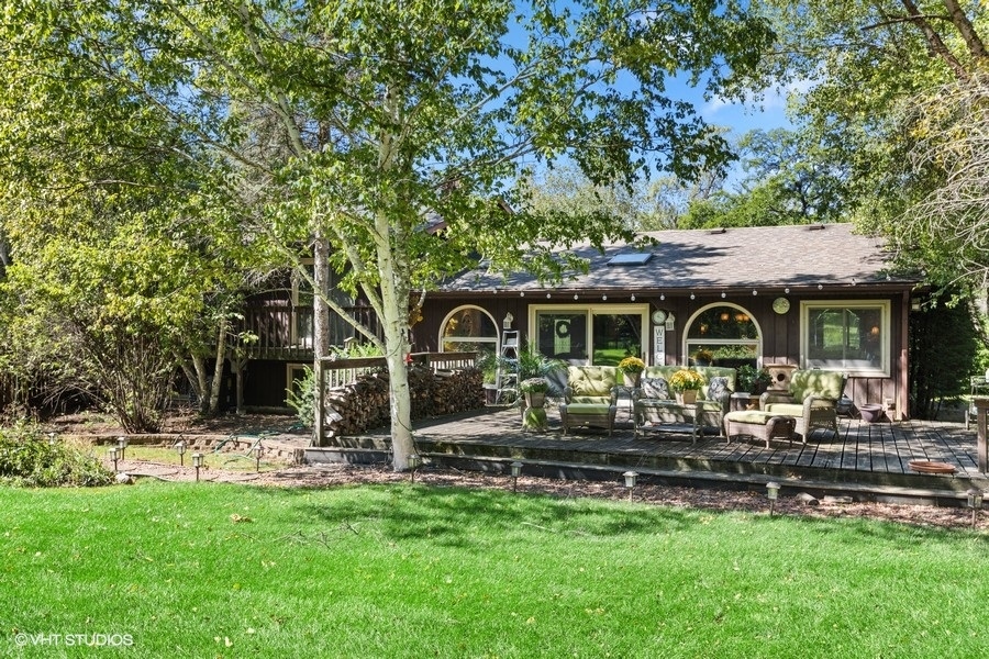 Wauconda, Illinois 60084, United States, 3 Bedrooms Bedrooms, ,3 BathroomsBathrooms,Residential,Active,234936