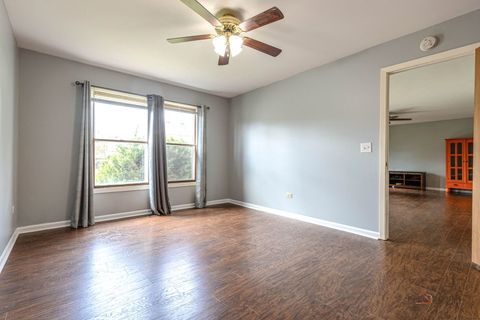 Tiny photo for 47 Bosworth Drive, Glendale Heights, IL 60139 (MLS # 12630577)