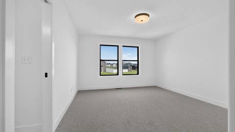 Tiny photo for 5315 Finlen Lane, Bloomington, IL 61704 (MLS # 12726691)