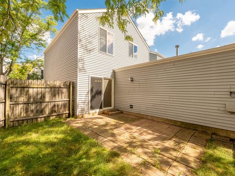Tiny photo for 811 Serendipity Drive, Aurora, IL 60504 (MLS # 12491459)