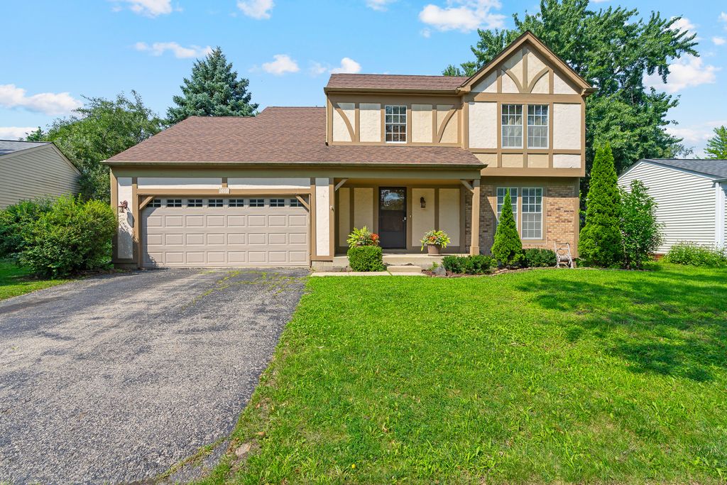 Photo for 3140 Medford Court, Aurora, IL 60504 (MLS # 12418871)