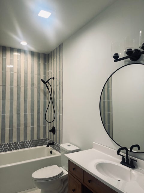 Tiny photo for 956 N Saint Louis Avenue, Chicago, IL 60651 (MLS # 12750016)