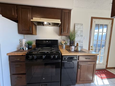 Tiny photo for 15726 Orlan Brook Drive #195, Orland Park, IL 60462 (MLS # 12577432)