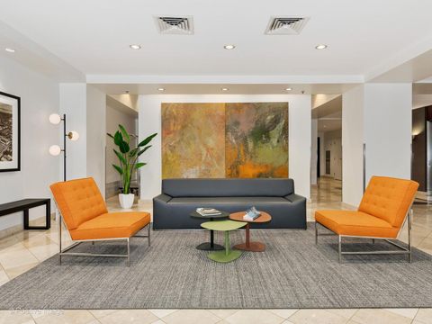 Tiny photo for 165 N Canal Street #512, Chicago, IL 60606 (MLS # 12621130)