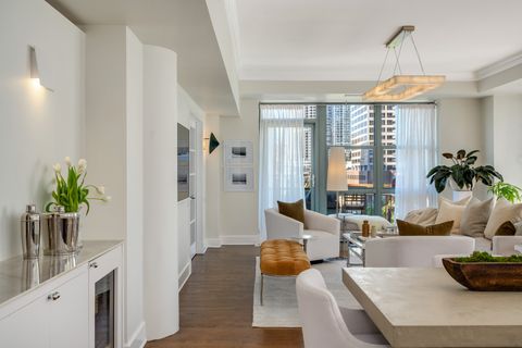 Tiny photo for 165 N Canal Street #512, Chicago, IL 60606 (MLS # 12621130)