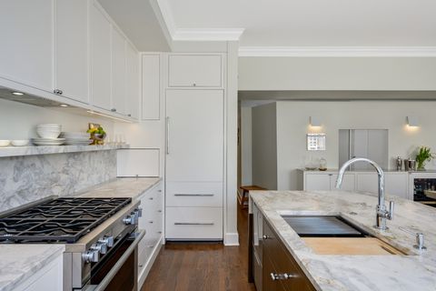 Tiny photo for 165 N Canal Street #512, Chicago, IL 60606 (MLS # 12621130)
