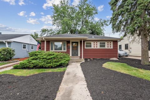 A home in Des Plaines