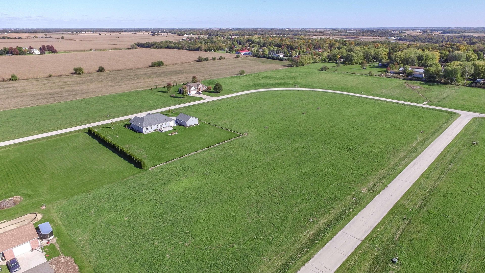 2446 N 4210th Road