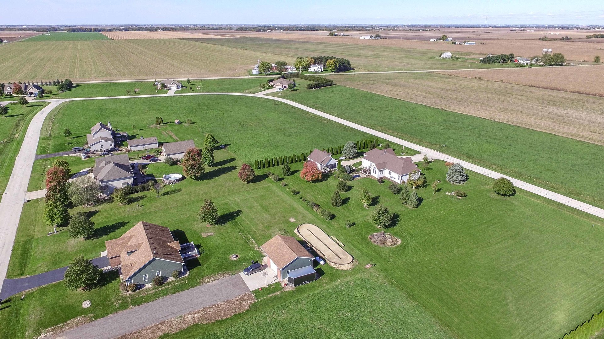 2446 N 4210th Road