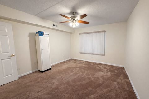 Tiny photo for 7081 W Touhy Avenue #410, Niles, IL 60714 (MLS # 12589727)