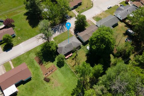 Tiny photo for 1307 N 16th Street, Murphysboro, IL 62966 (MLS # 12621630)