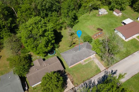 Tiny photo for 1307 N 16th Street, Murphysboro, IL 62966 (MLS # 12621630)