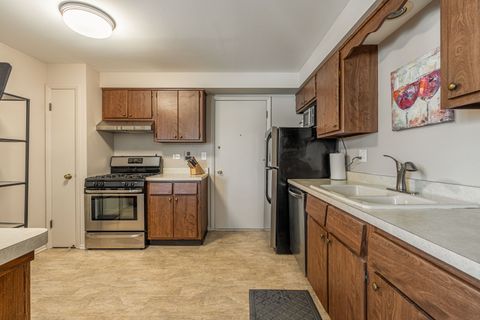 Tiny photo for 120 Collen Drive #221A, Lombard, IL 60148 (MLS # 12550761)