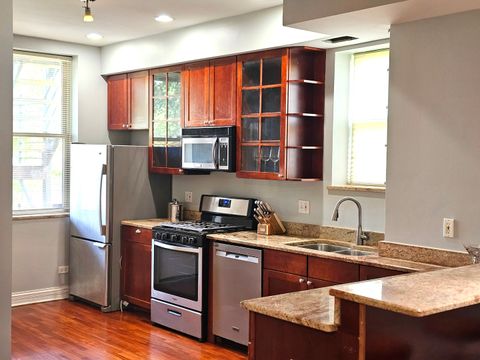 Tiny photo for 1520 E Marquette Road #2B, Chicago, IL 60637 (MLS # 12519691)