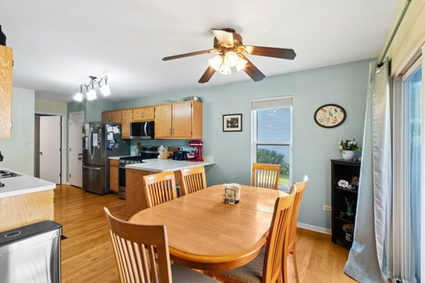 Tiny photo for 911 COTTONWOOD Drive, Elwood, IL 60421 (MLS # 12774044)