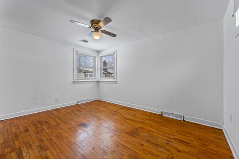 Tiny photo for 545 Lynn Street, South Wilmington, IL 60474 (MLS # 12617960)