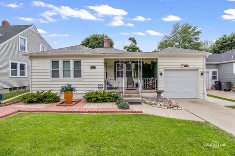 311 S Clifton Avenue Elgin IL 60123