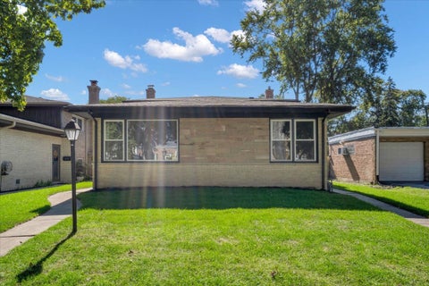 Tiny photo for 5311 Grove Street, Skokie, IL 60077 (MLS # 12781302)