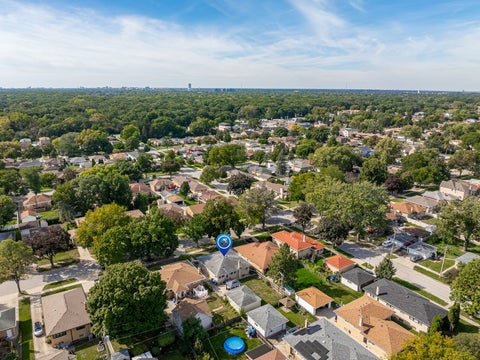 Tiny photo for 937 Robinhood Lane, La Grange Park, IL 60526 (MLS # 12574179)