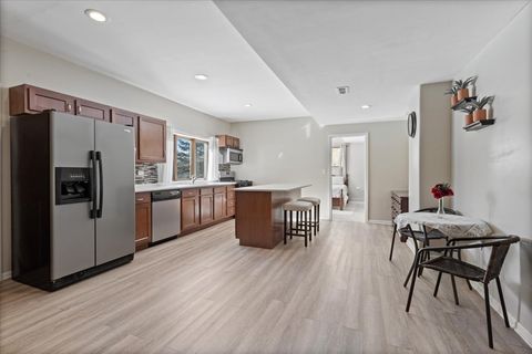 Tiny photo for 9111 Hawthorn Drive, Hickory Hills, IL 60457 (MLS # 12576213)