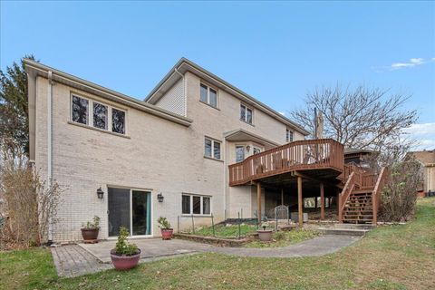 Tiny photo for 9111 Hawthorn Drive, Hickory Hills, IL 60457 (MLS # 12576213)